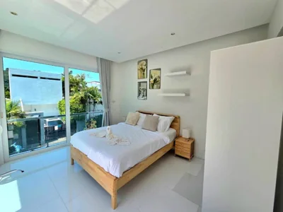 3 Bedrooms Holiday Pool Villa Skylight – Photos 2